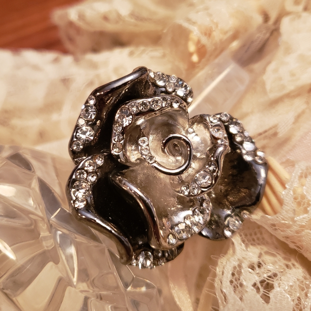 Stretch Rose Ring